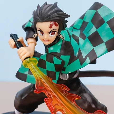 Demon Slayer Tanjiro Kamado Hinokami Kagura Figure – Sun Breathing Fire Effect Statue