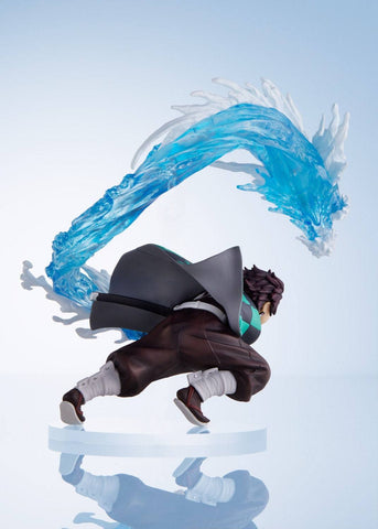 Demon Slayer: Kimetsu no Yaiba Tanjiro Kamado Anime  Action Figure with Blue Water Effect – PVC Collectible Statue with Stand (16.5 cm)